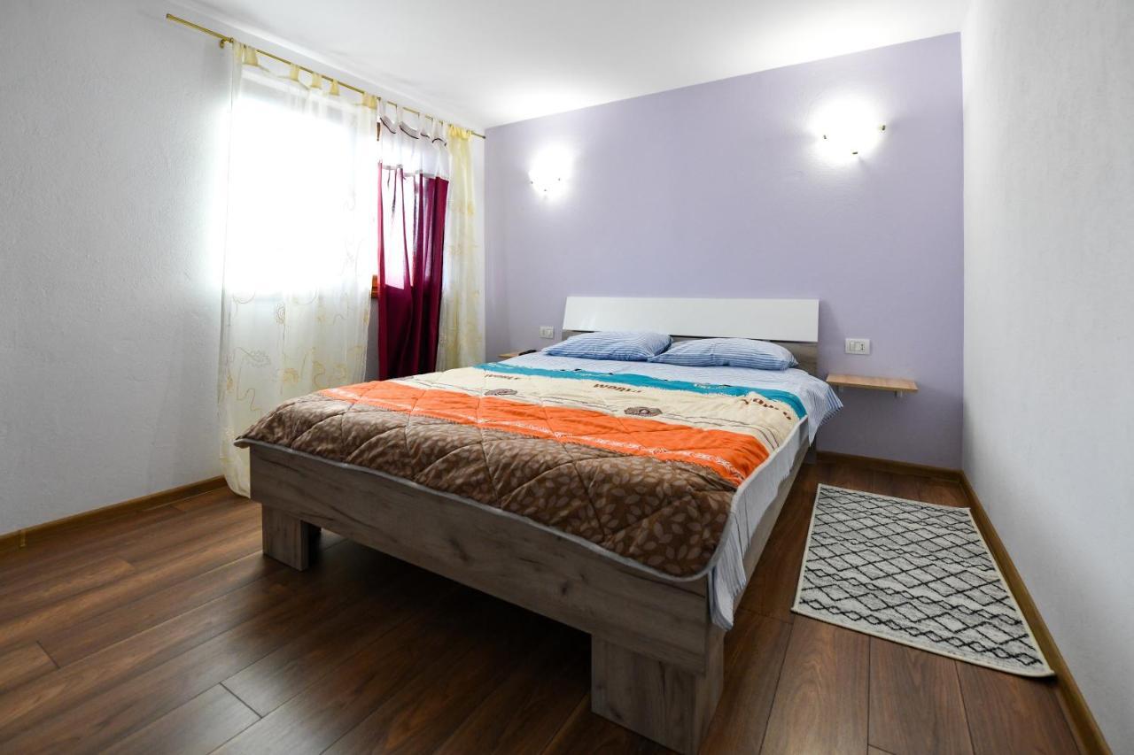 Villa Castellino Aknavásár Kültér fotó